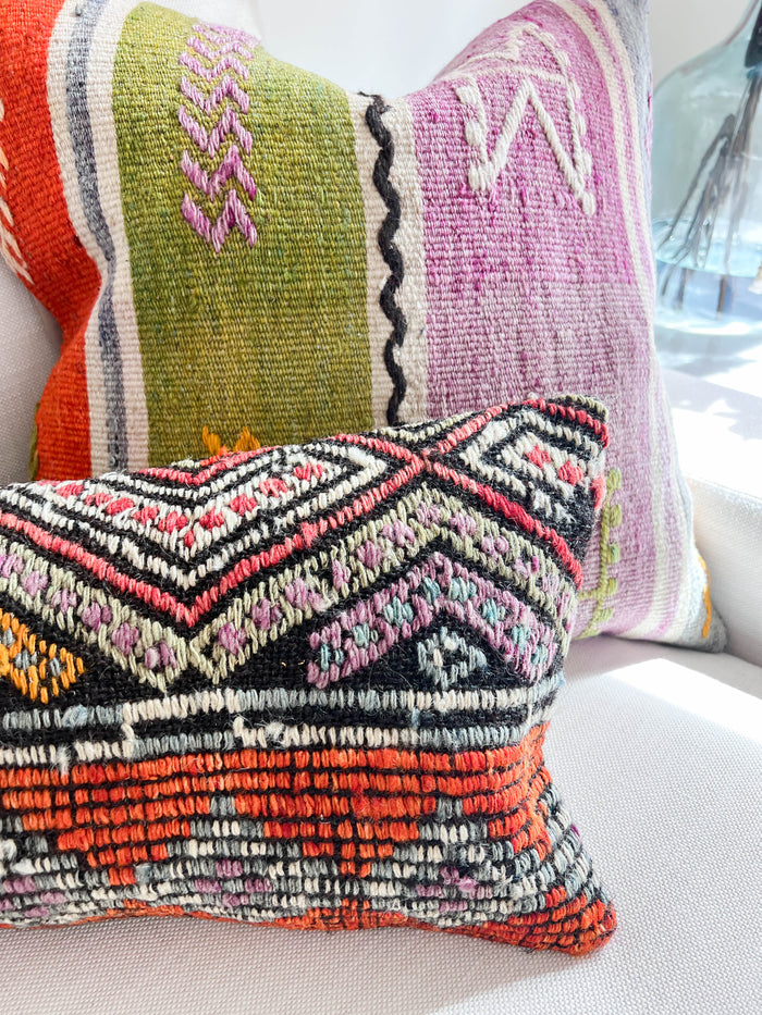 Jujubee Kilim Pillow (20x20)