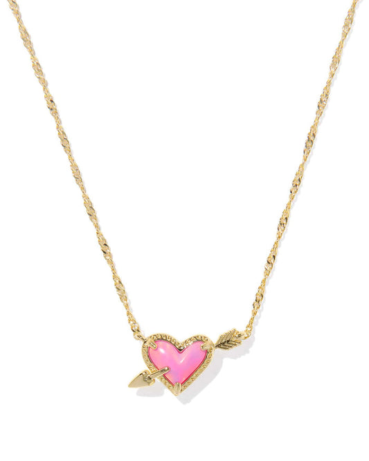 Kendra Scott Ari Heart Short Pendant Necklace