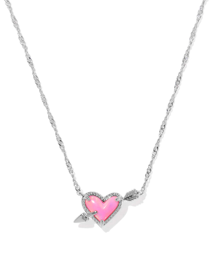 Kendra Scott Ari Heart Short Pendant Necklace
