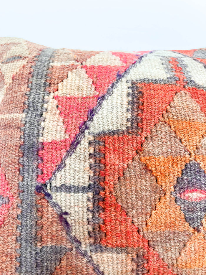 Kink II Kilim Pillow (16x16)