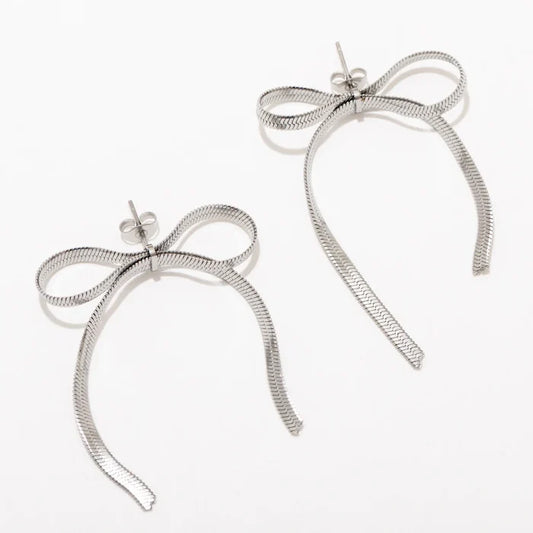 Larissa Loden- Earrings