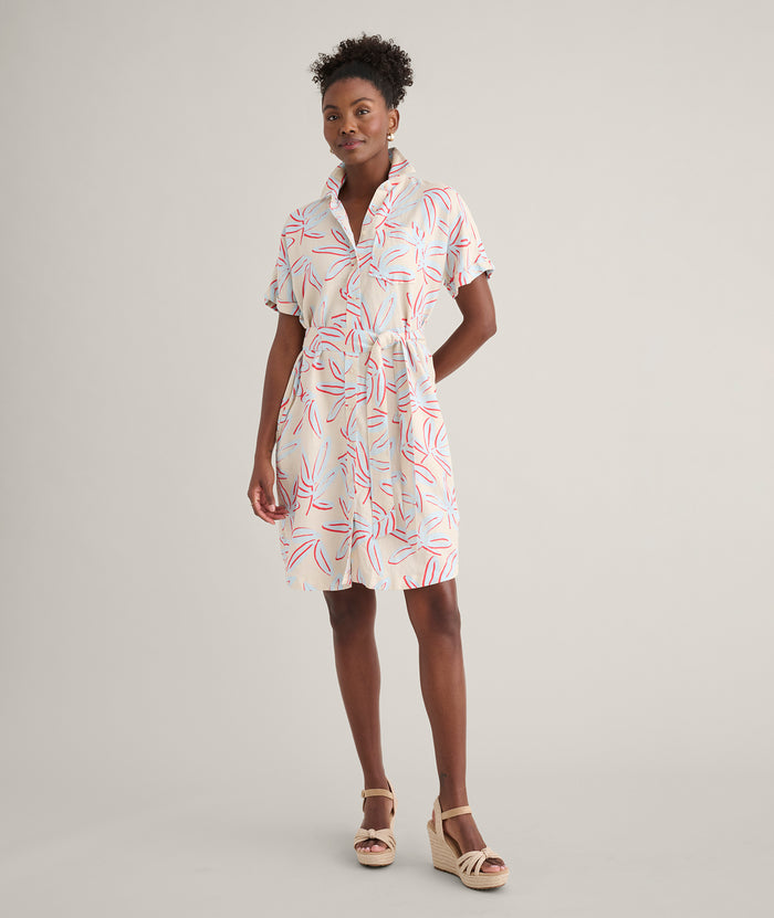 Model is wearing UNTUCKit Betty floral dress.