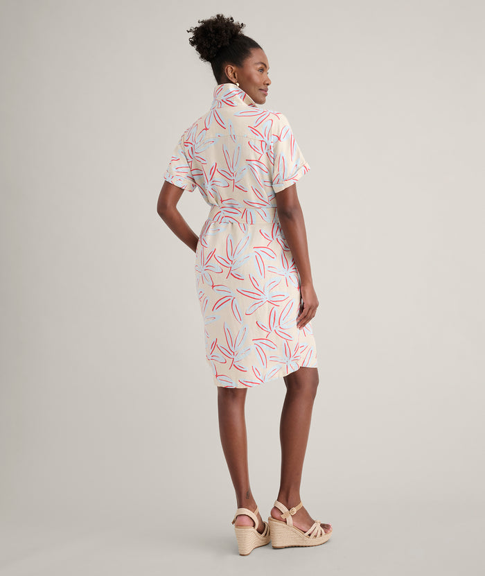 Model is wearing UNTUCKit Betty floral dress.
