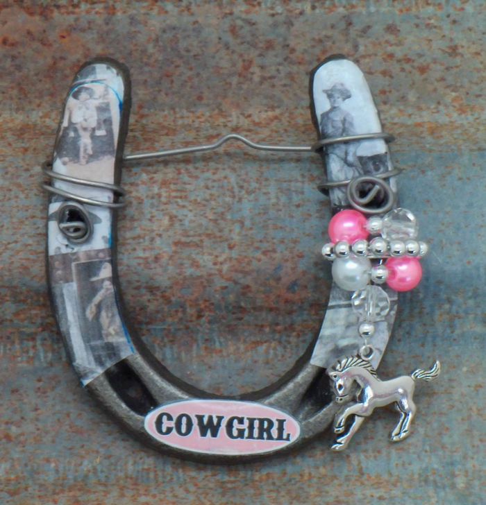 Little Lucky Horseshoe- Western Cowgirl