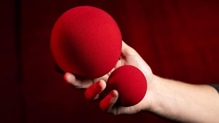 Magic Growing Sponge Ball - A Small Sponge Ball Changes Into A Jumbo Sponge Ball!
