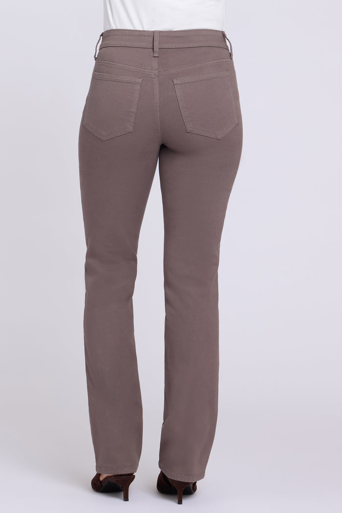 Marilyn Straight Jeans In Petite - Falcon