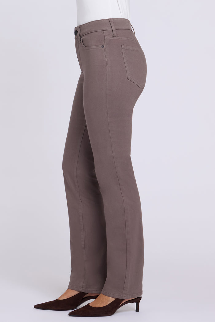 Marilyn Straight Jeans In Petite - Falcon
