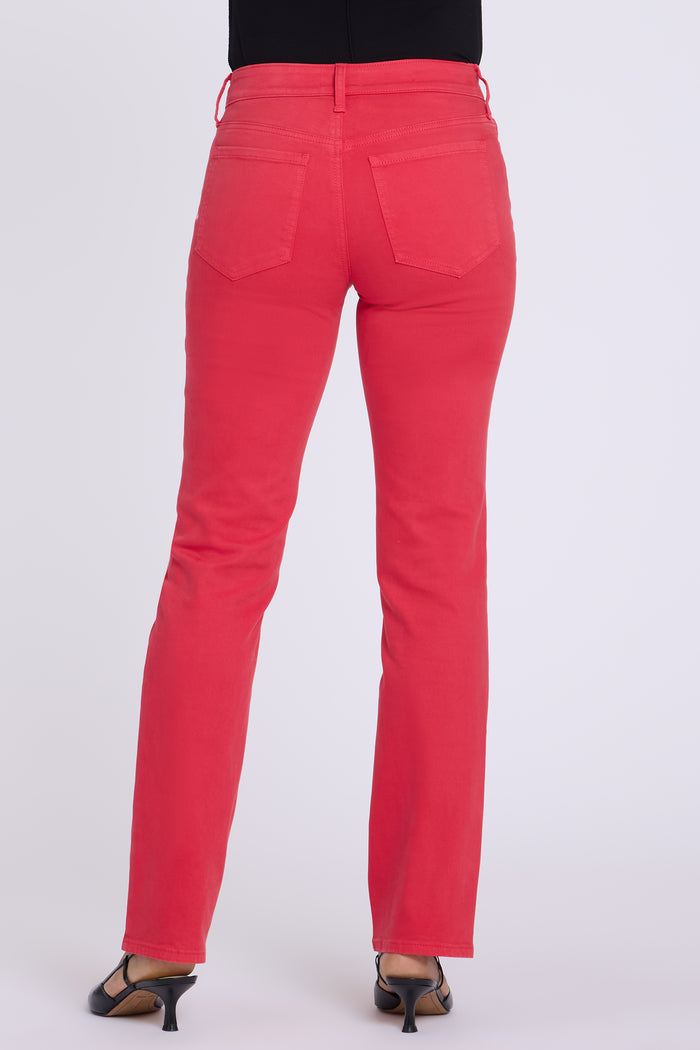 Marilyn Straight Jeans In Petite - Passion