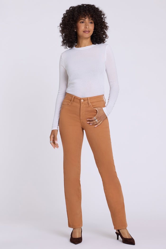 Marilyn Straight Jeans In Petite - Roasted Pecan