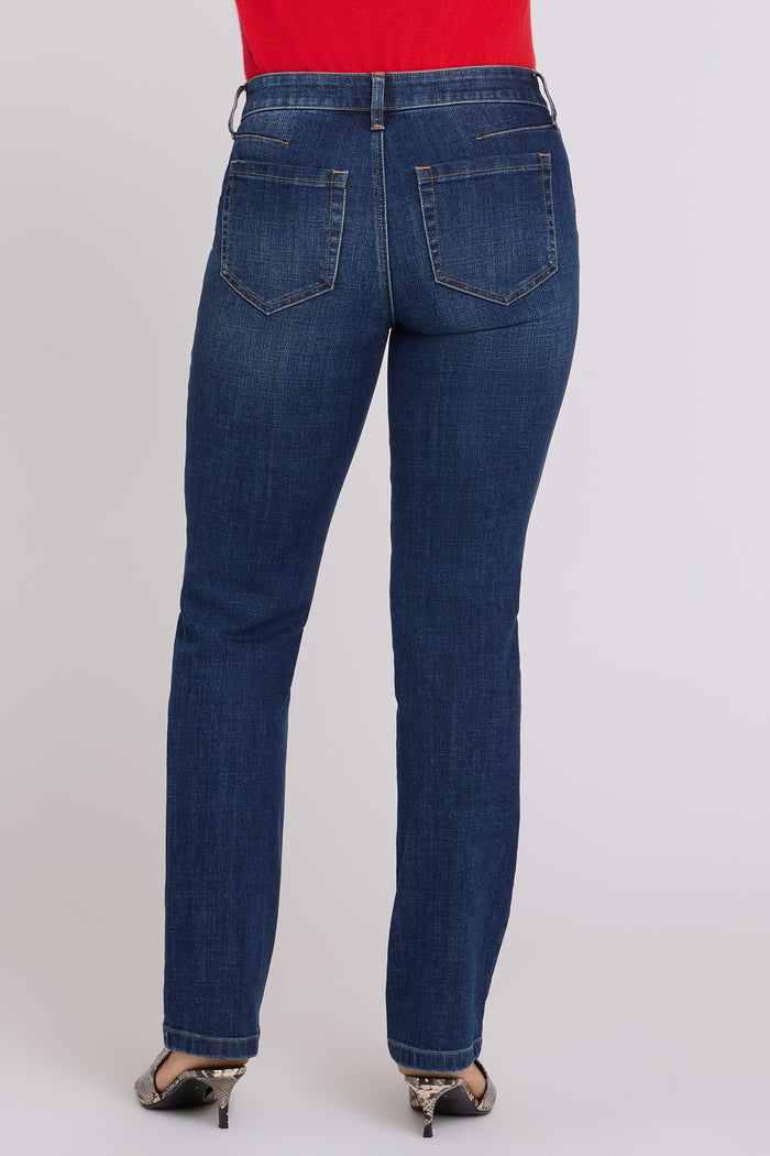 Marilyn Straight Jeans In Petite - Skylark