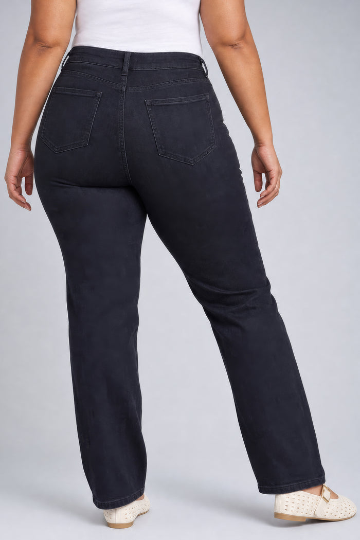 Marilyn Straight Jeans In Plus Size - Helleborus