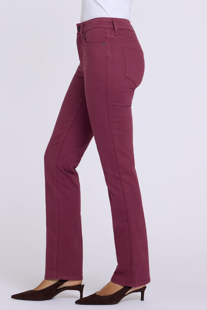 Marilyn Straight Jeans In Tall - True Burgundy