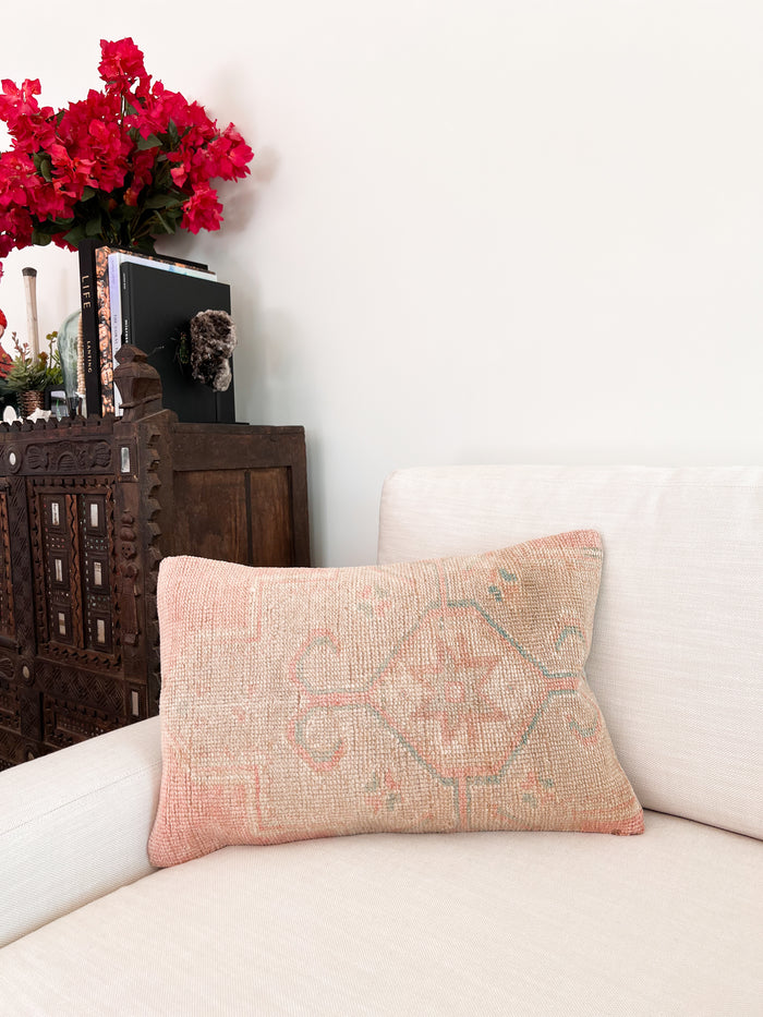 Handmade Turkish oushak pillow cover made with vintage rugs 16x24 beige and pink