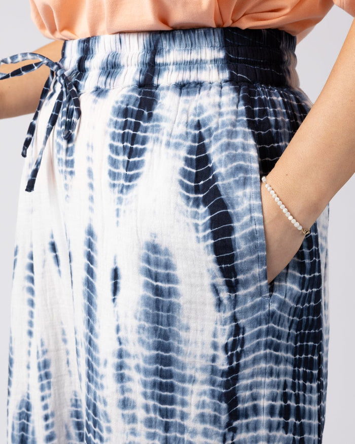 Melda  Womens Tie Dye Trouser in Blue