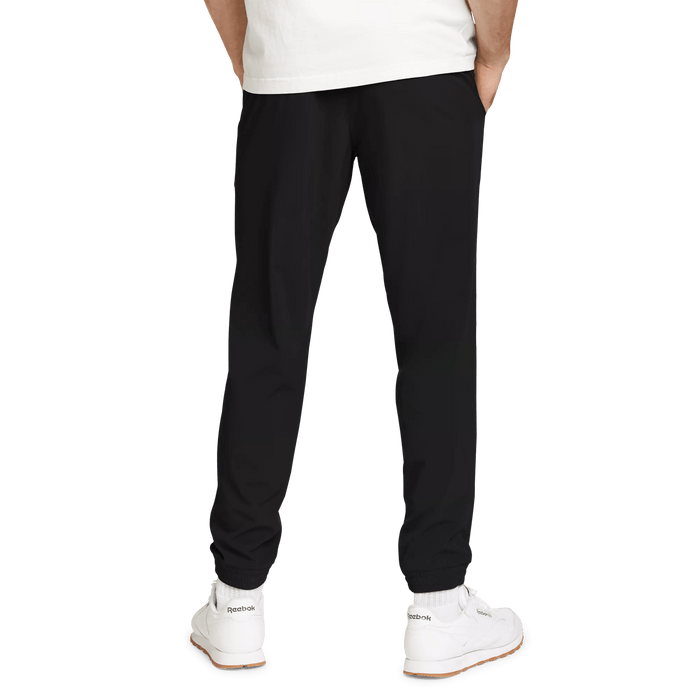 Men's Resonance Jogger Black Regular-1