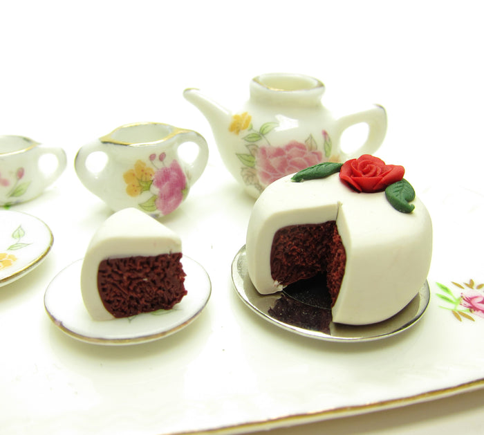 Polymer Clay Cake Red Velvet Dollhouse Miniature