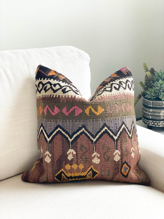 Mischief V Kilim Pillow (18x18)