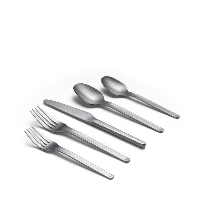 Heath Flatware Muir Flatware in Tumbled (5 piece setting)