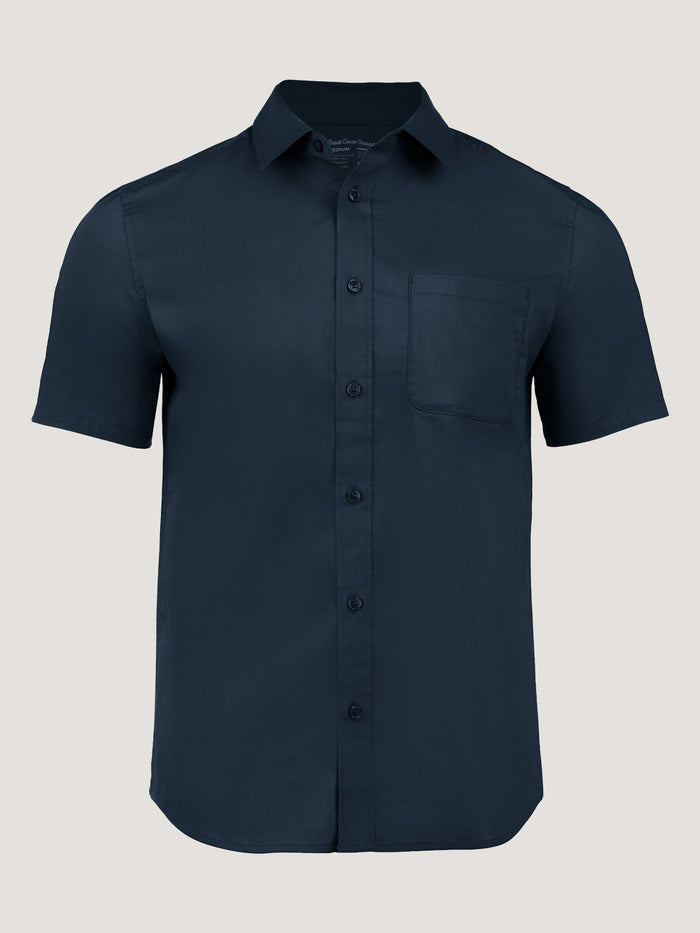 Navy blue short sleeve shirt | 
Stretch fabric and side pleats for unrestricted movement