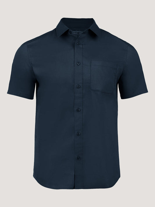 Navy blue short sleeve shirt | 
Stretch fabric and side pleats for unrestricted movement