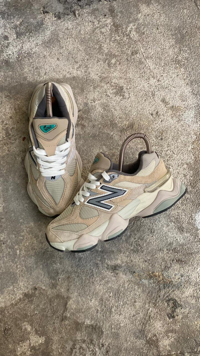 NEW 9060 BEIGE CAFE