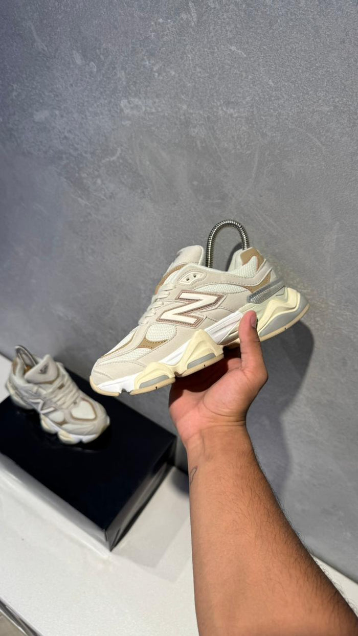 NEW 9060 BEIGE CREMA