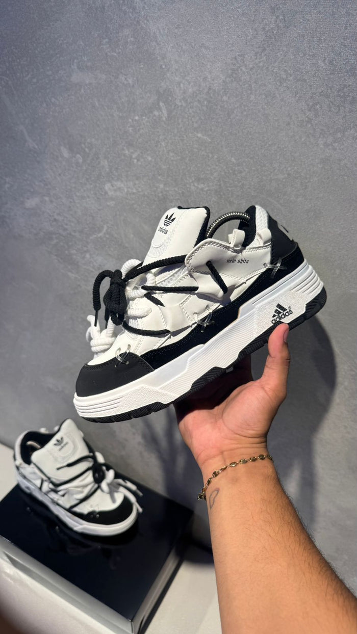NEW SHITA BLANCO NEGRO