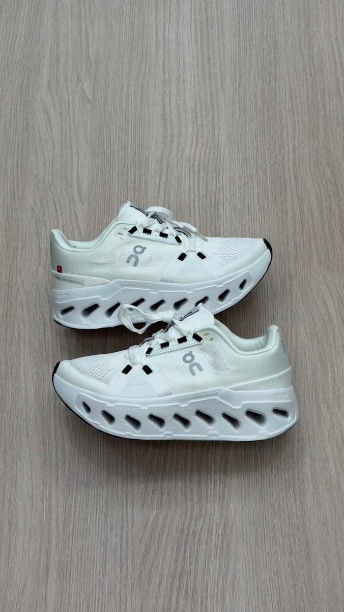ON CLOUD BLANCO GRIS