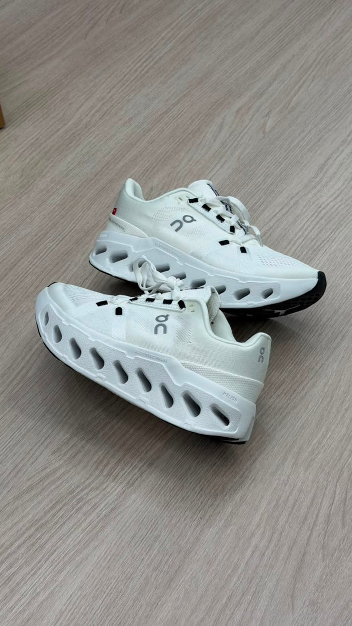 ON CLOUD BLANCO GRIS