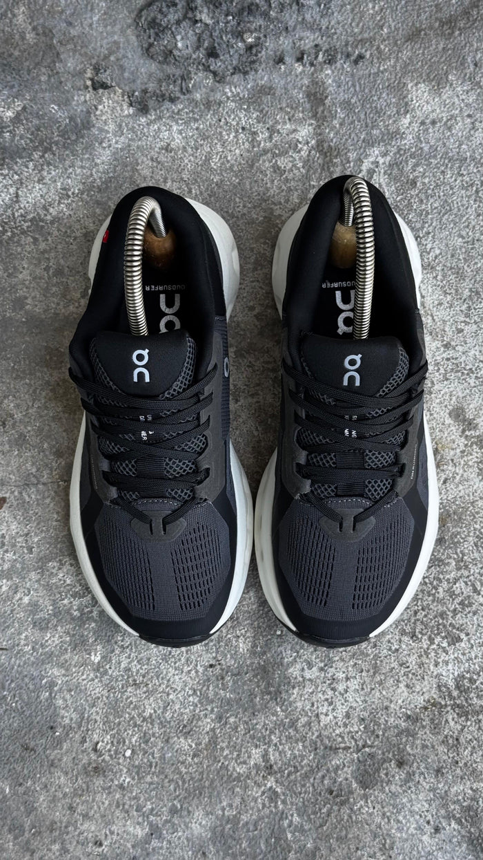 ON CLOUD CLASICO NEGRO BLANCO