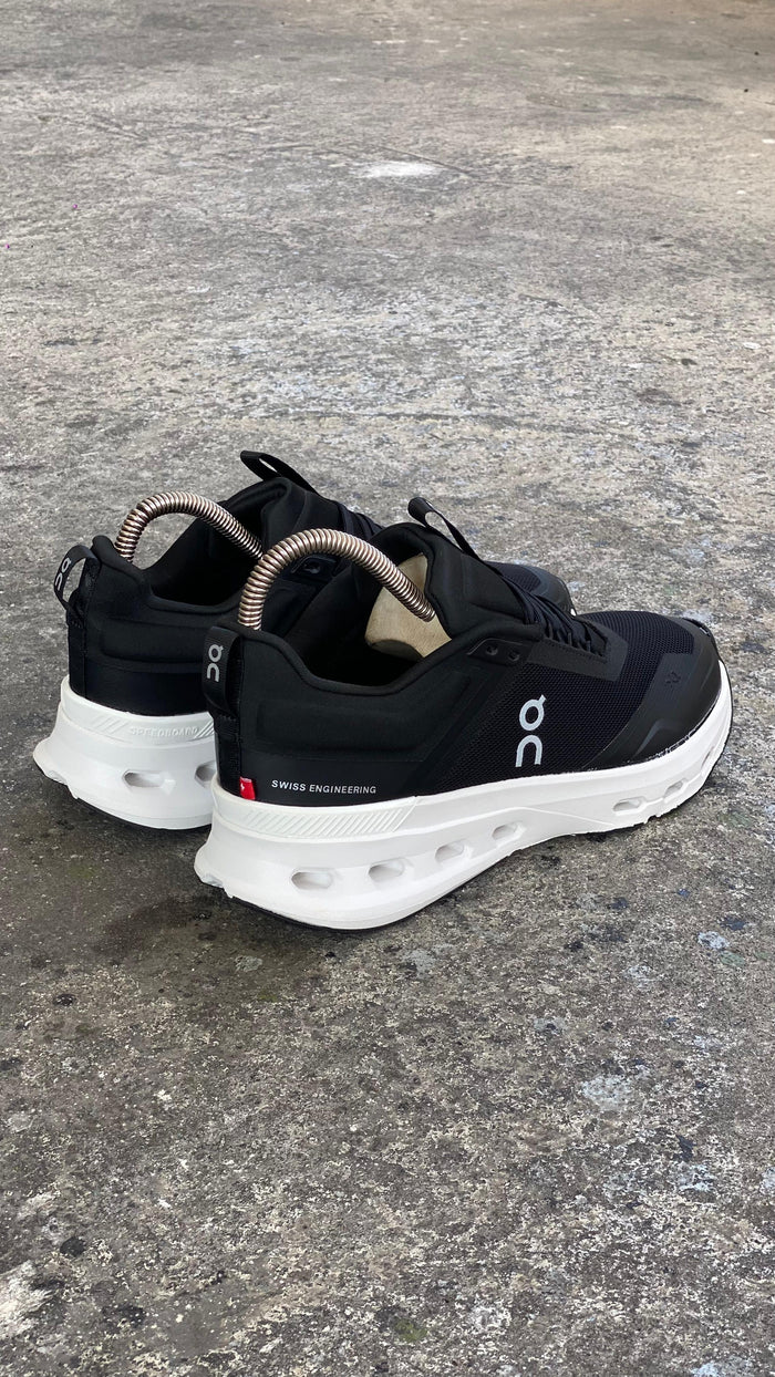 ON CLOUDTEC  NEGRO BLANCO