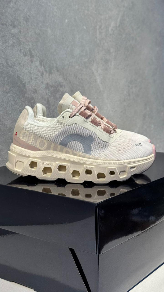 ON CLOUTEC BEIGE ROSA NIÑOS