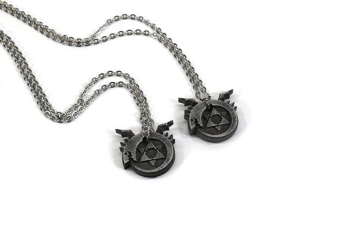 Full Metal Alchemist Ouroboros Symbol-Aluminum Metal Charm Necklace Pin for FMA Cosplay-Homunculi