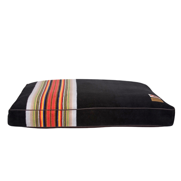 BOULDERBARKS-PENDLETON-DOG-BED-ACADIA-NATIONAL-PARK