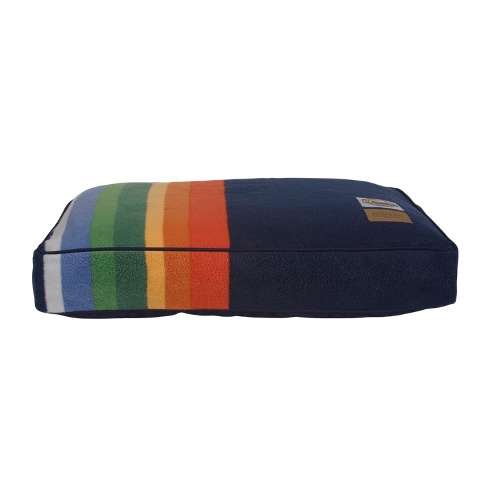 BOULDERBARKS-PENDLETON-DOG-BED-NAVY-BLUE-YELLOW-RED-ORANGE-GREEN-CRATER-LAKE-NATIONAL-PARK