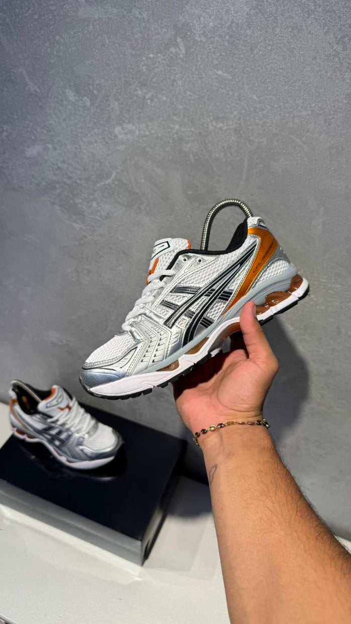 ASICS PLATA NARANJA