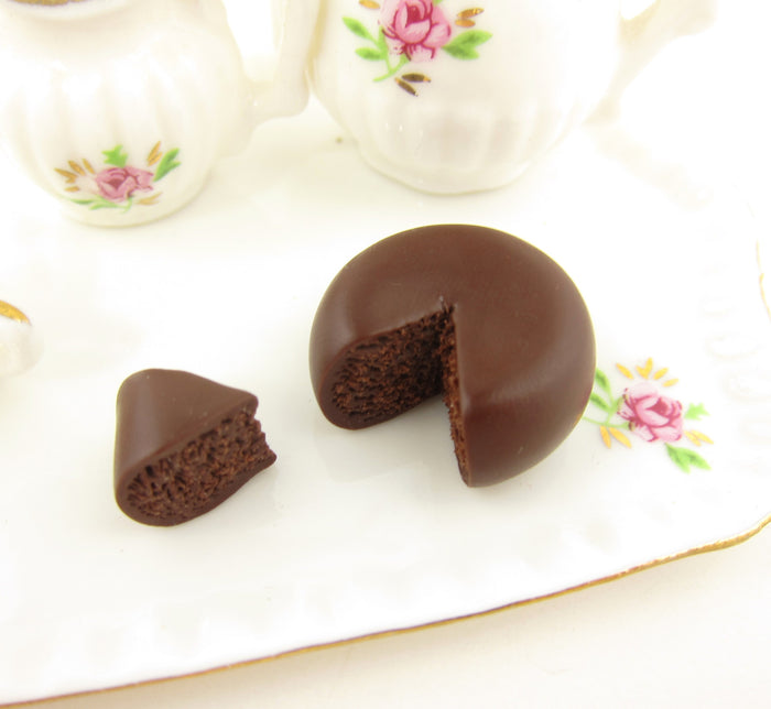 Polymer Clay Cake 1 Inch Scale
