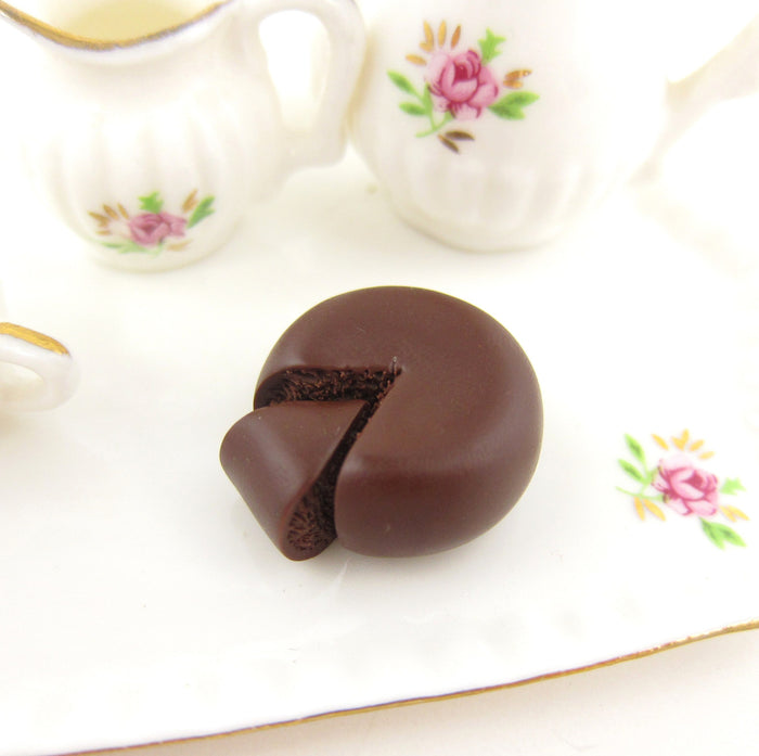 Miniature Chocolate Ganache Cake with Slice