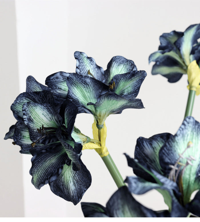 Premium Velvet Amaryllis Stem