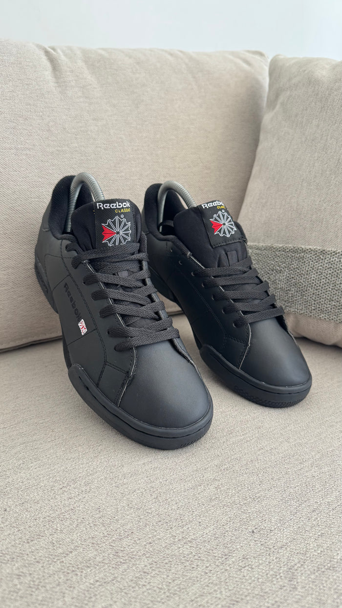 REEBOK NEGRO PROMO