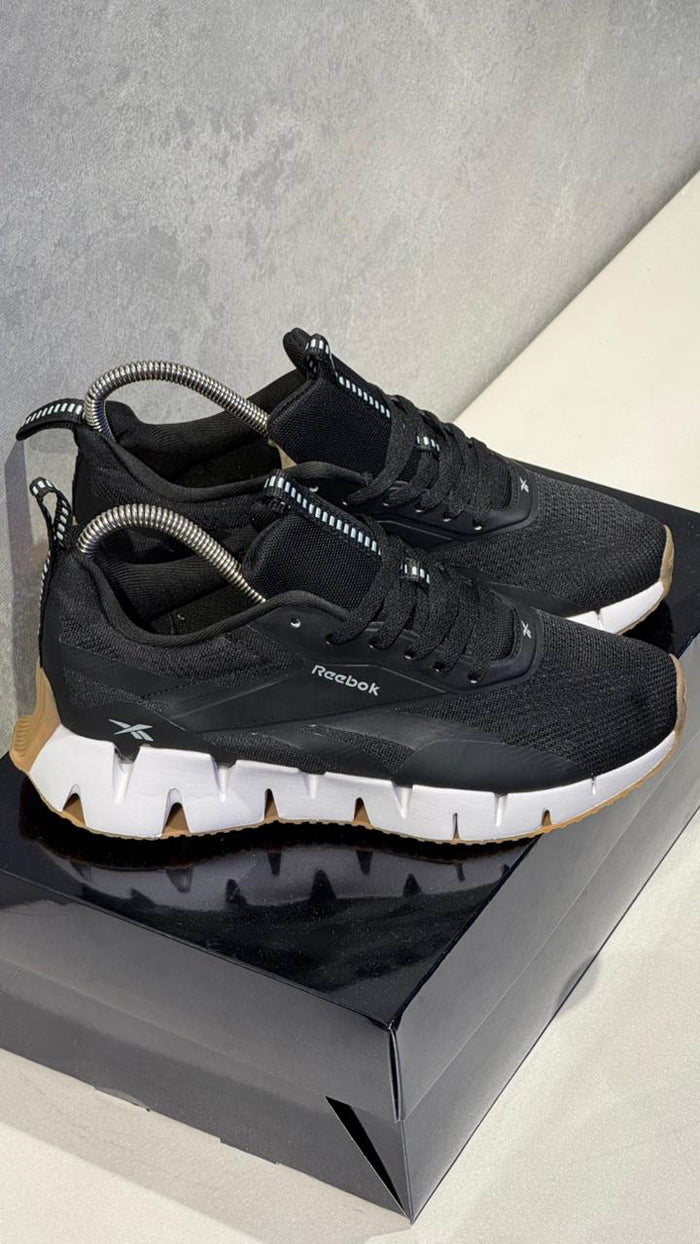 REEBOK ZIG NEGRO SUELA DE BOLLO PROMO