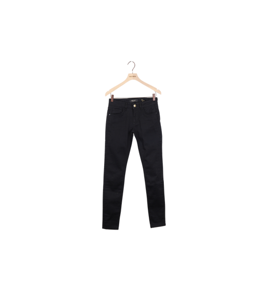 Packshot / Black Denim / ReLoved