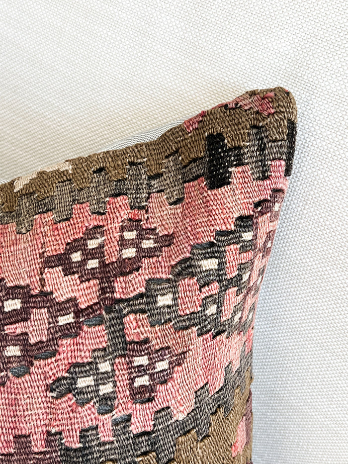 traditional Handmade Turkish kilim pillow cover made with vintage rugs 16x24 pink olive boho scandanavian design