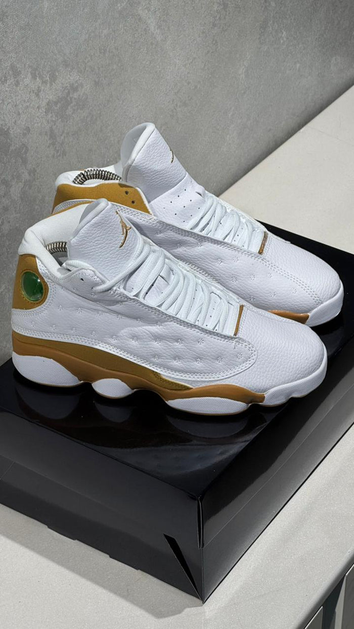 JORDAN RETRO 13 BLANCA DORADA