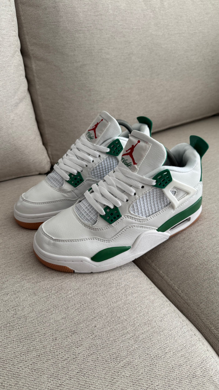JORDAN RETRO 4 BLANCO VERDE