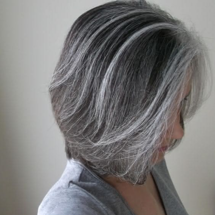 Rico Color Care Black Conditioner/ Mascarilla Negra  1000ML - Line was developed for light blonde hair, platinum or grey hairs