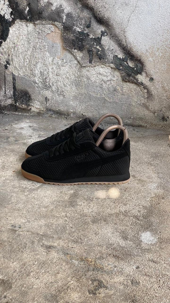 PUMA ROMA NEGRO SUELA DE BOLLO