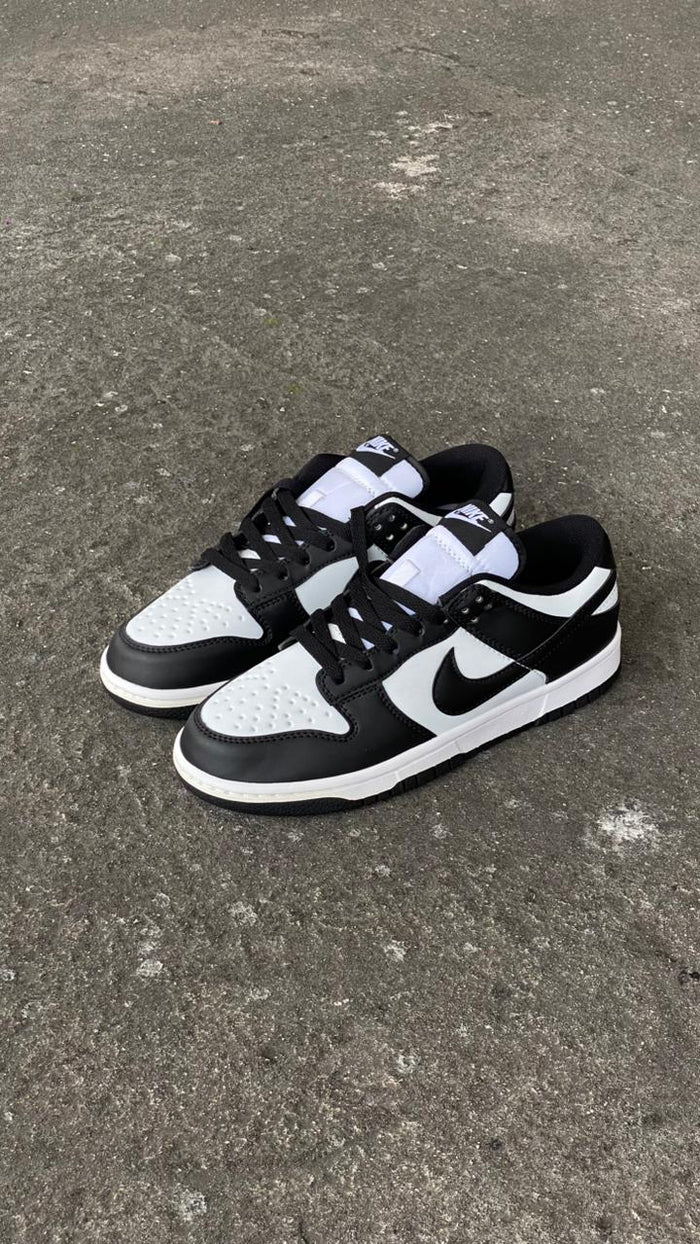 NIKE SB  PANDA