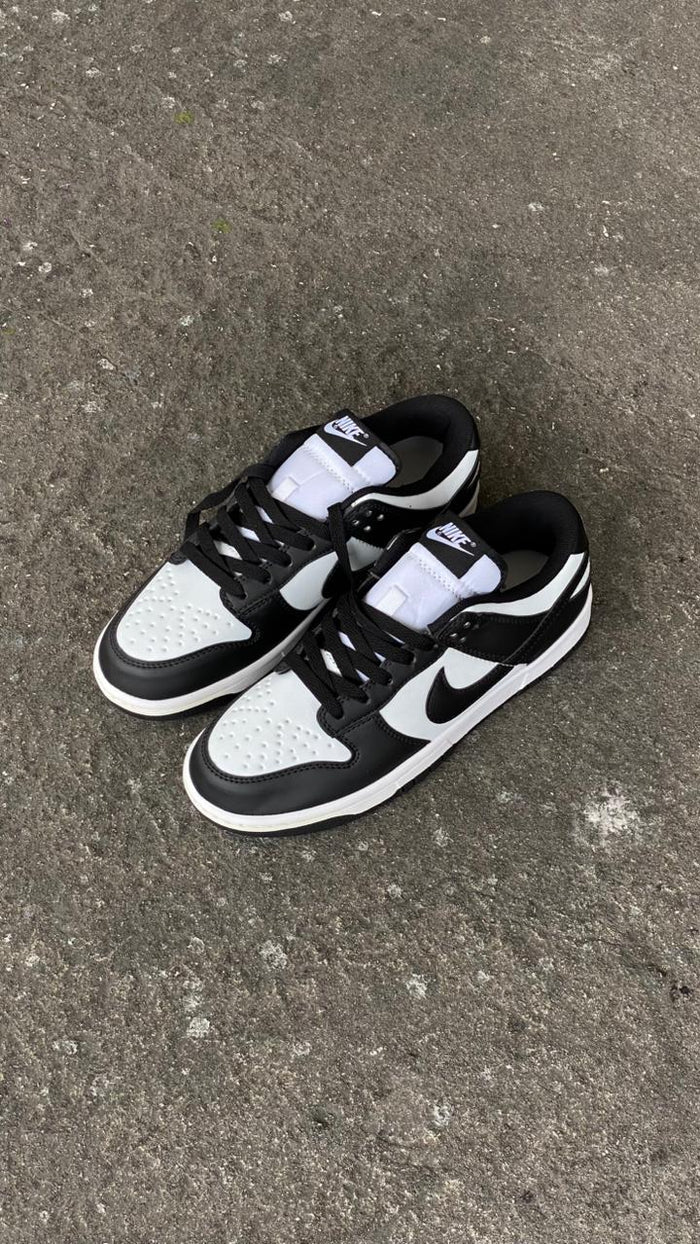 NIKE SB  PANDA