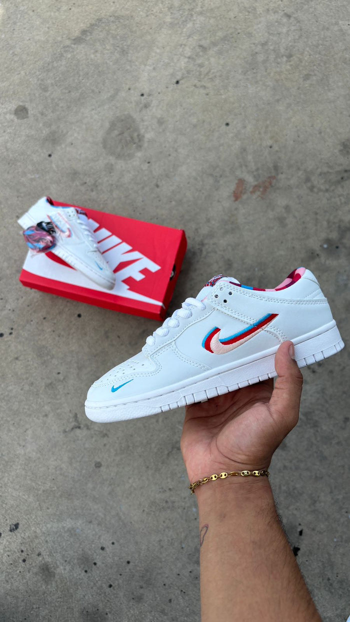 NIKE SB PARRA BLANCO